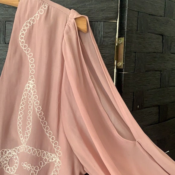 BOGO Dusty Lavender Summer Dress - Picture 2 of 2